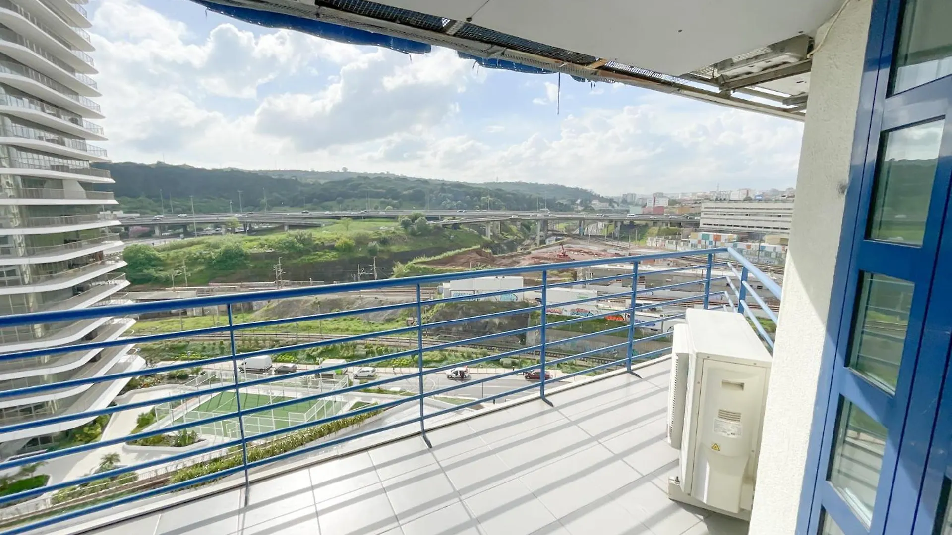 Prestige Lisbon Entire 3 Bedroom Luxury Apartment 0*,  Portugália